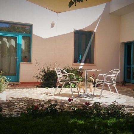 B&b-Le Rondini Monserrato Exterior foto