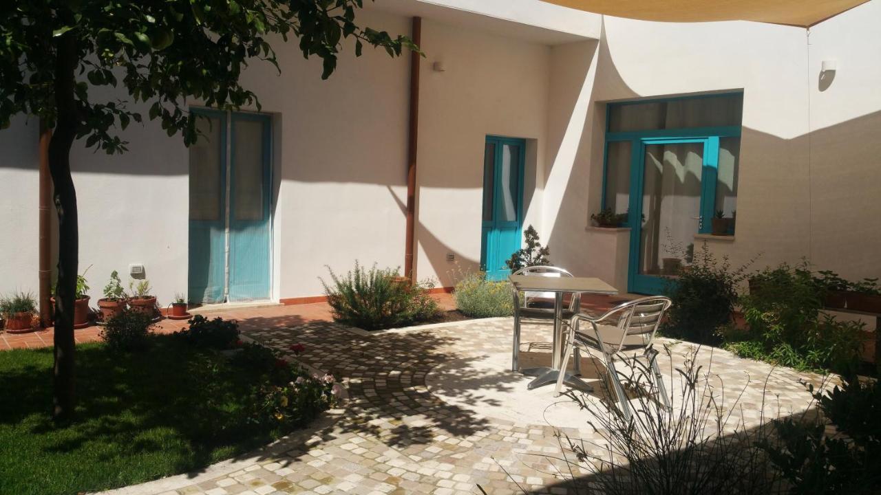 B&b-Le Rondini Monserrato Exterior foto